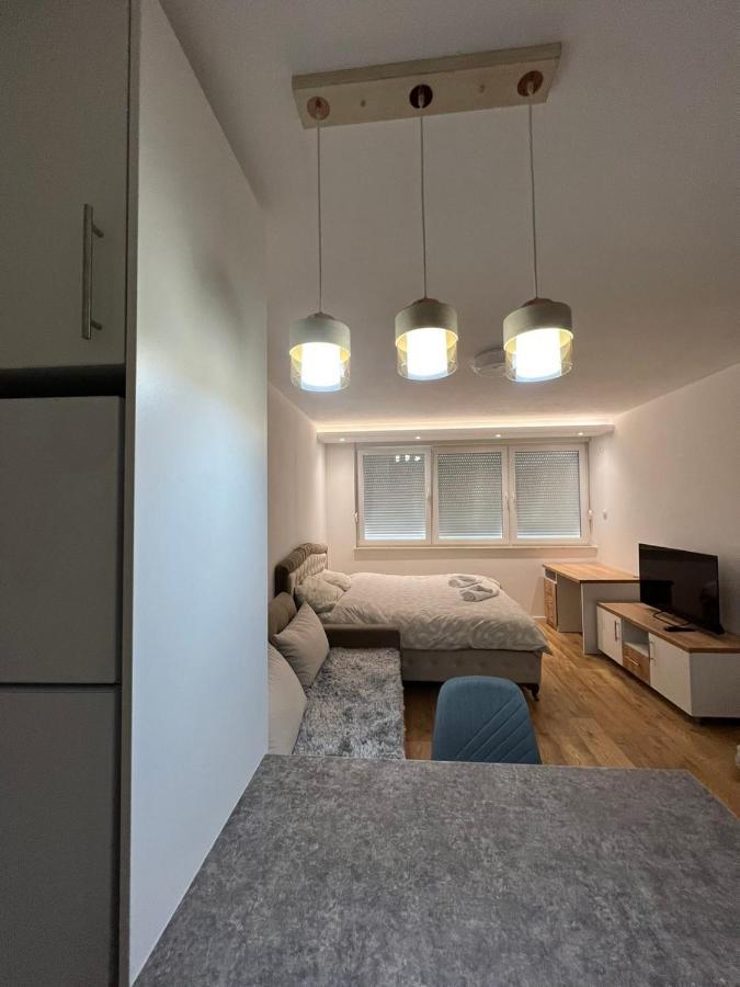 Apartmani Imperial 노비파자르 외부 사진