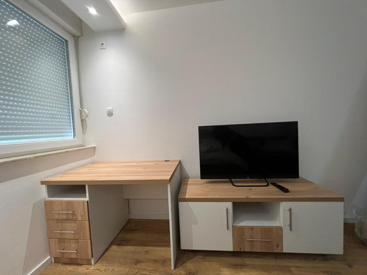 Apartmani Imperial 노비파자르 외부 사진
